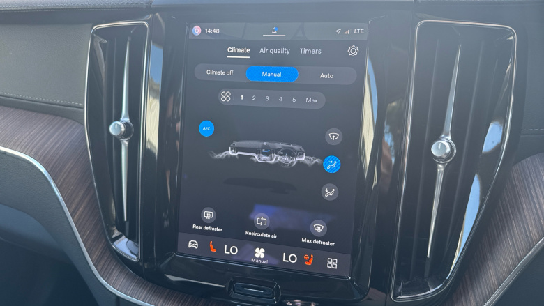 Volvo XC60 2.0 T8 [455] RC PHEV Ultimate Dark 5dr AWD Gtron Estate